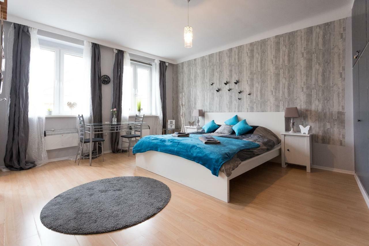 Cute Red Star Studio City Center Wien Exterior foto