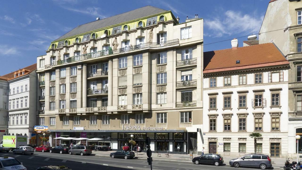 Cute Red Star Studio City Center Wien Exterior foto